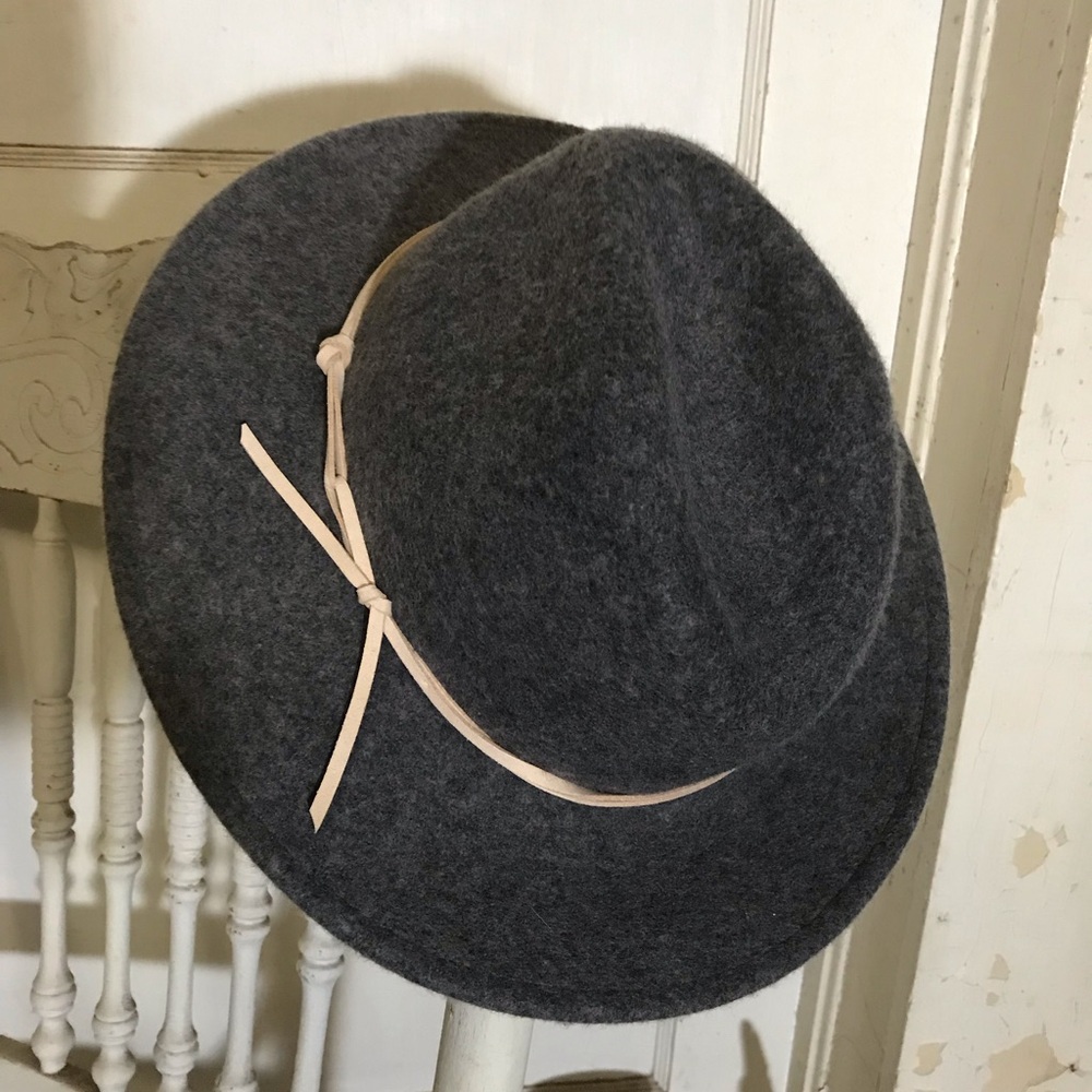 Universal Thread Wool Hat